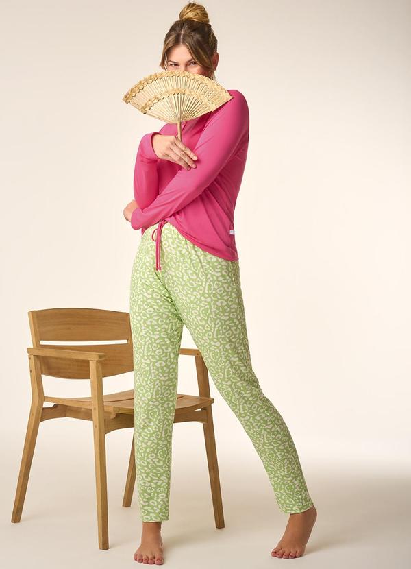 Merengue - Pijama Manga Longa com Meio Peitilho Rosa