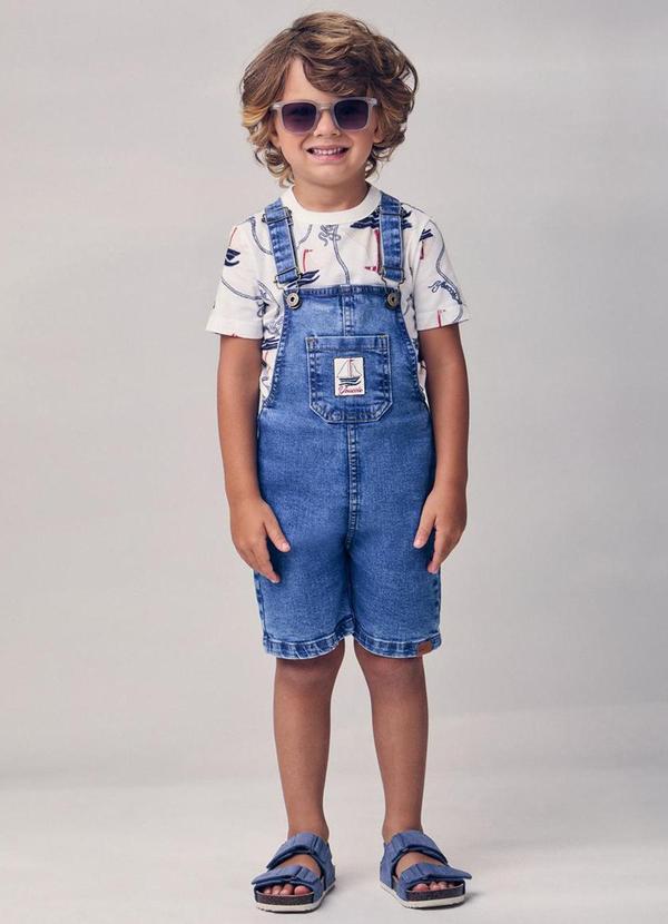 Youccie - Jardineira Jeans com Patch Azul