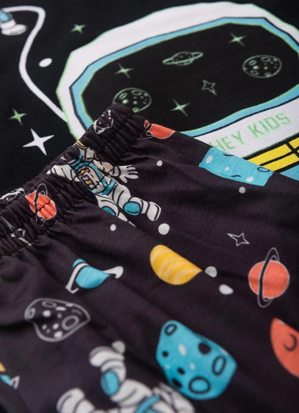 Atelie da Crianca - Pijama Masculino Verão Astronauta Preto 5