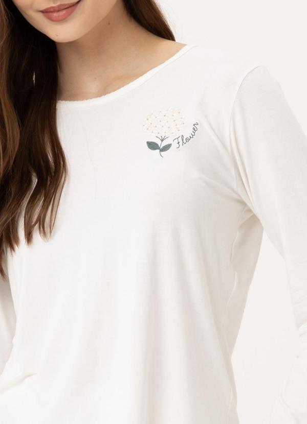 Malwee - Pijama Feminino Floral em Viscose Bege 2