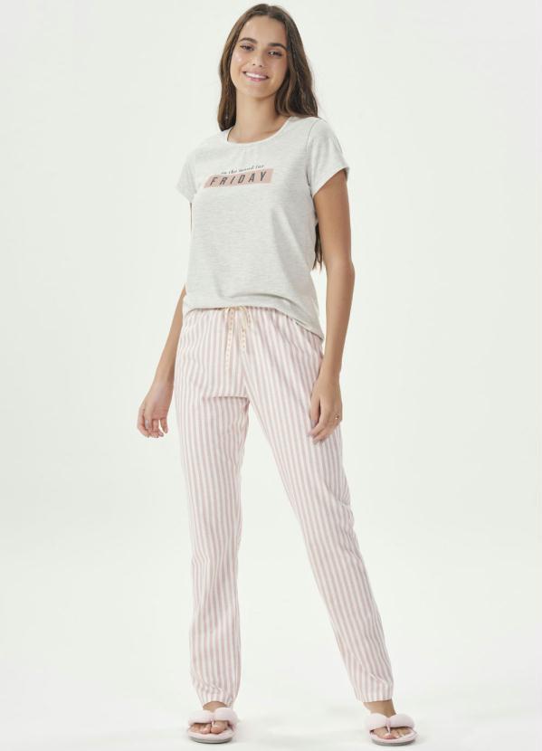 Espaço Pijama - Pijama Manga Curta com Calça Listras