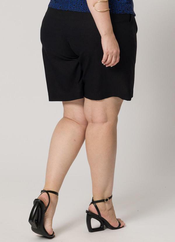Lisamour - Bermuda Alfaiatada Lisa Preto 2