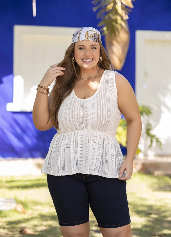 Marguerite - Bermuda Azul Escuro em Jeans com Elastano 3