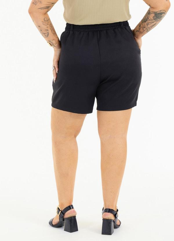 Habana - Bermuda Plus Size em Tecido Alfaiataria Preto 3