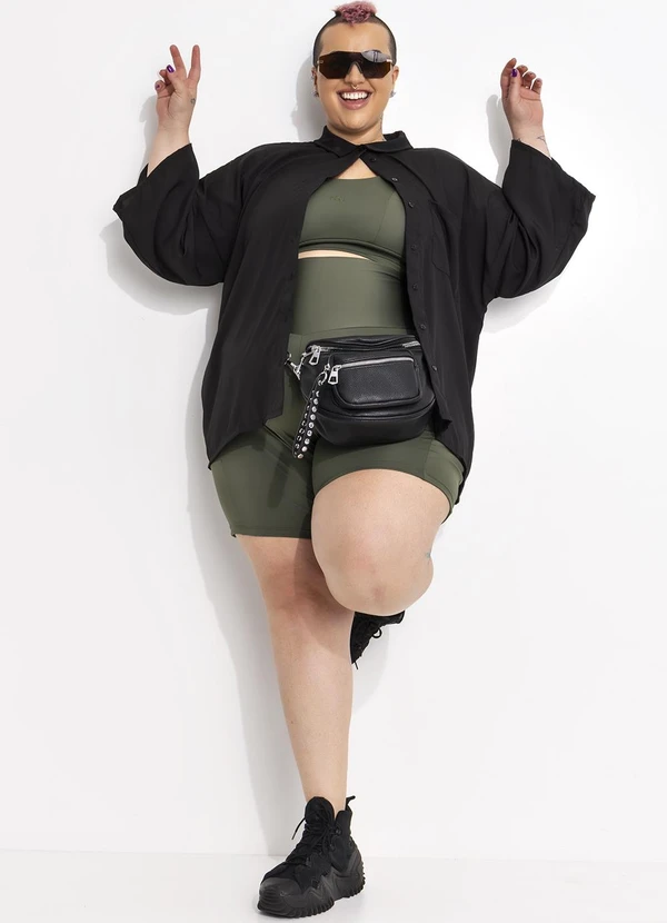 Marguerite - Bermuda Verde em Suplex Zero Transparência 8