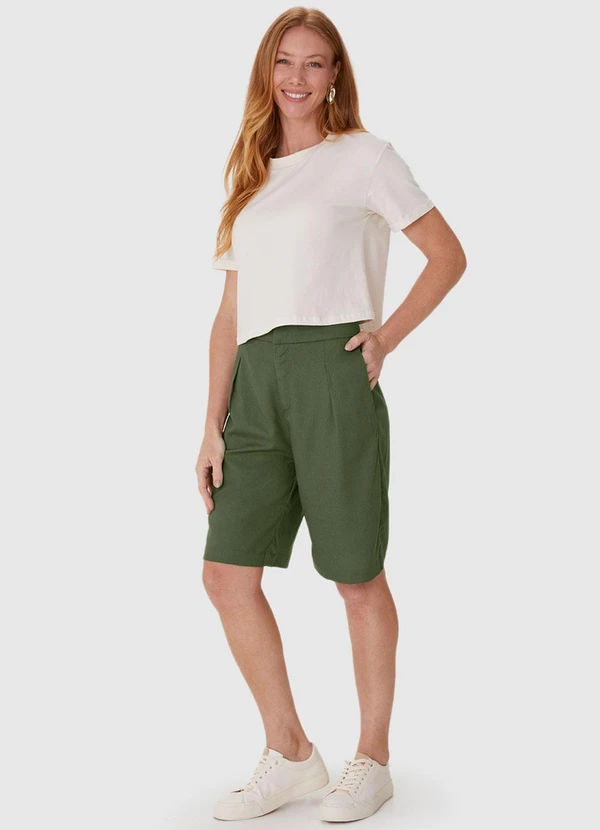 Malwee Plus - Bermuda Verde Oliva Feminina Alfaiataria 3