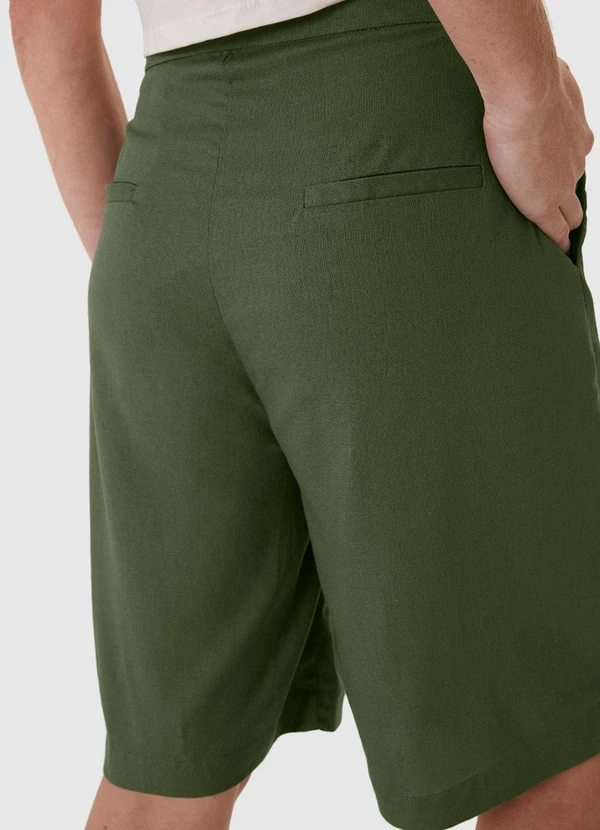 Malwee Plus - Bermuda Verde Oliva Feminina Alfaiataria 5