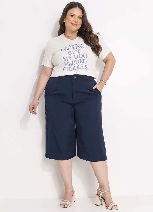 Marguerite - Bermuda Azul Marinho em Crepe Plano 3