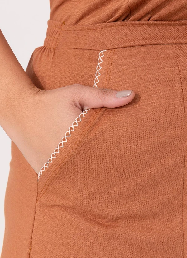 Marguerite - Short Caramelo em Malha 9