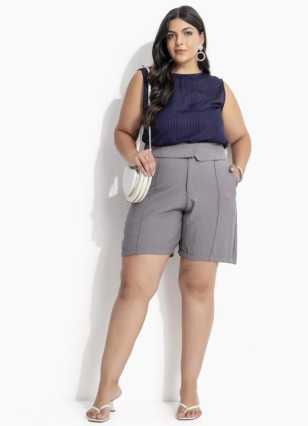 Marguerite - Short Cinza em Tecido Alfaiataria de Viscose 6