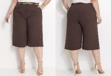 Short Marrom em Crepe Plano