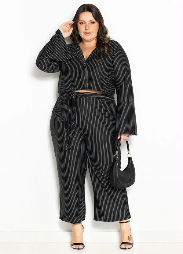 Marguerite - Blazer Cropped Risca de Giz Preto Plus Size 4