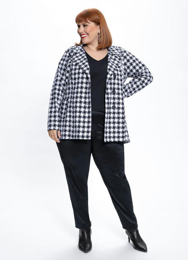 Outlet - Blazer Plus Size Xadrez com Gola e Bolsos 6