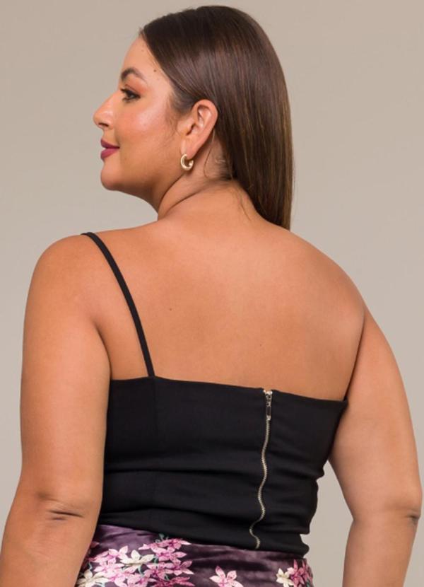 Cess - Blusa em Tecido Sarjado com Laço Ansellia Preto 3