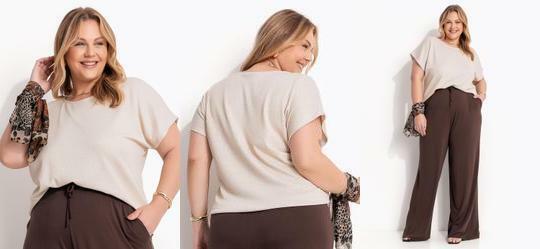 Blusa Bege em Crepe Plano Anarruga