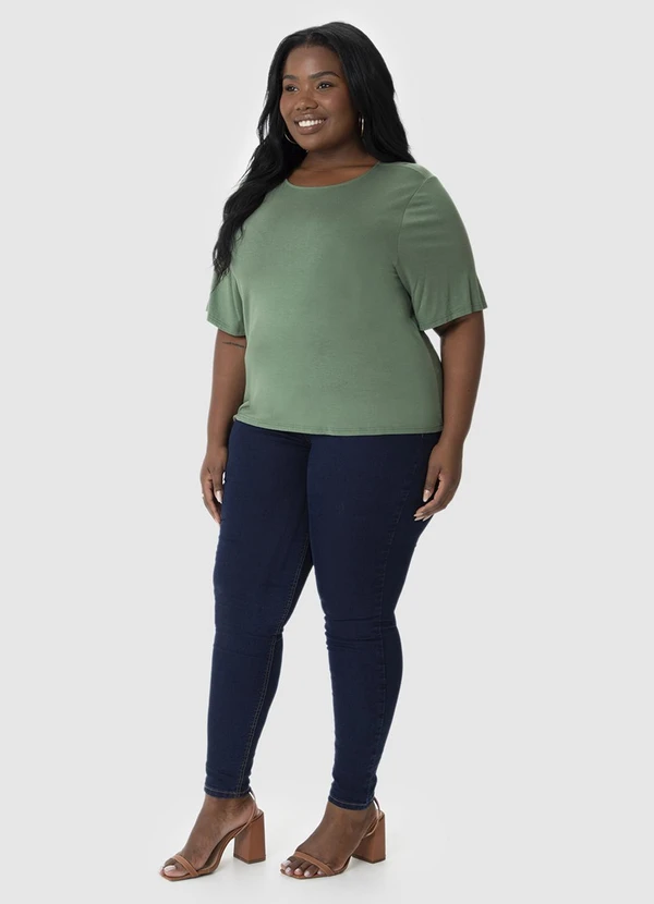 Malwee - Blusa Box em Viscolinho Plus Verde 4