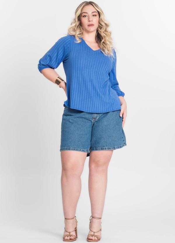 Infinita Cor - Blusa Canelada Plus Azul 3
