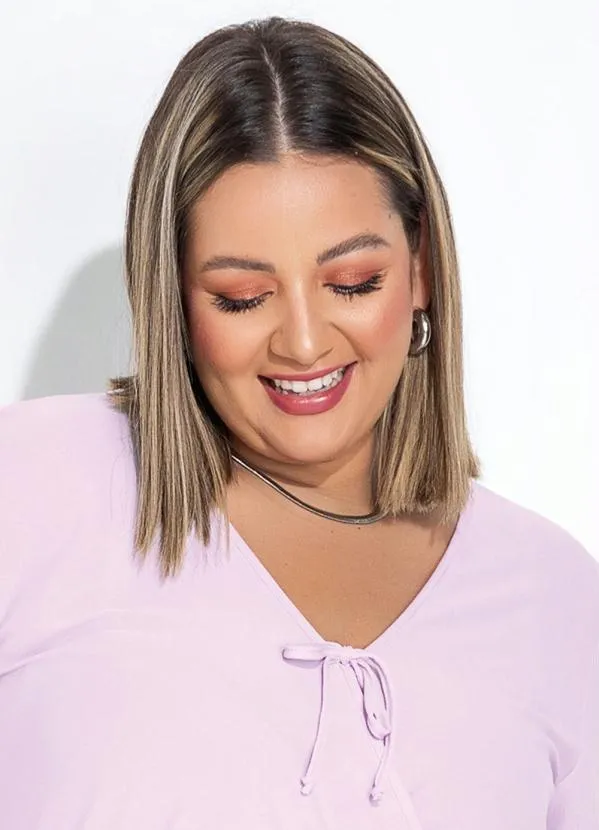 Marguerite - Blusa Lilás Malha Crepe Transpassada Plus Size 3