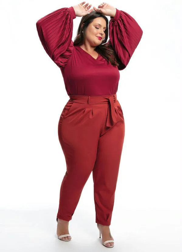 Queima Estoque - Blusa Plus Size Bordo com Mangas Plissadas 3