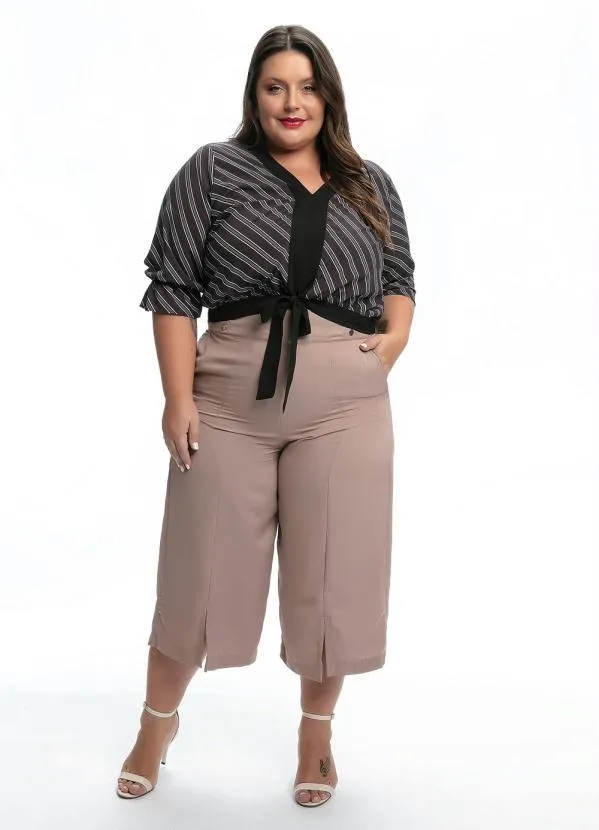 Queima Estoque - Blusa Plus Size Listras Cinzas com Amarração 3