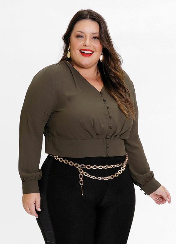 Outlet - Blusa Plus Size Verde Militar com Botões 2