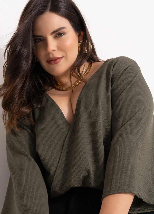 Marguerite - Blusa Verde em Malha Anarruga 5