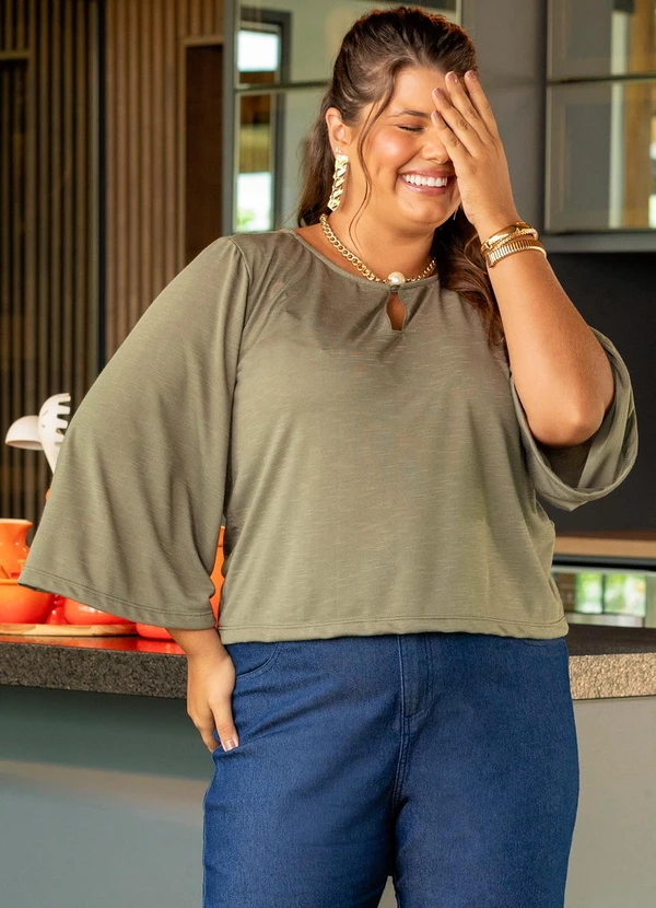 Marguerite - Blusa Verde Militar em Malha Flamê