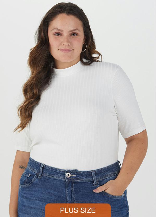 Malwee Plus - Blusa Viscose Canelada Plus Size Off White