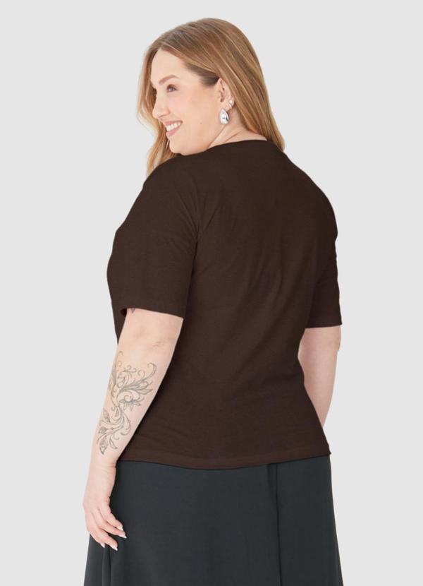 Malwee - Blusa Ampla Animal Print Bordado Marrom 3