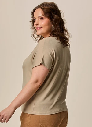 Malwee - Blusa Ampla em Moletinho Plus Areia - MALWEE