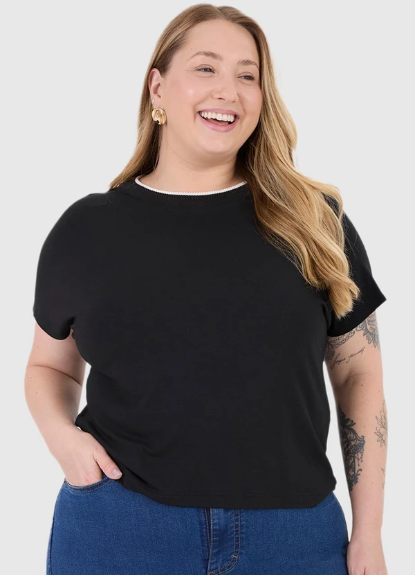Malwee - Blusa Ampla em Moletinho Plus Preto