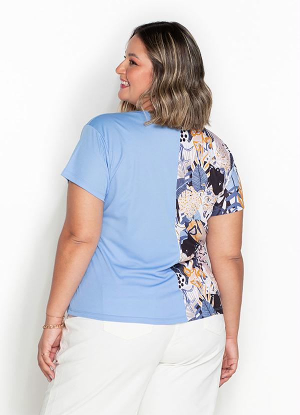 Outlet - Blusa Azul Clara com Torção Plus Size 3