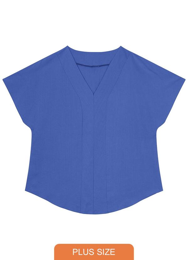 Malwee Plus - Blusa Azul Royal Ampla em Viscolinho