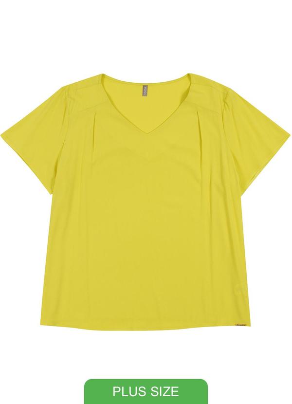 Cativa Plus Size - Blusa Básica com Decote V Amarelo