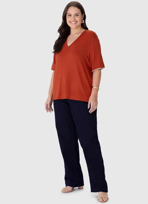 Malwee - Blusa Básica em Moletinho Plus Terracota 3