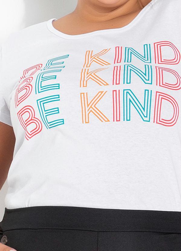 Marguerite - Blusa Branca com Estampa na Frente Plus Size 3