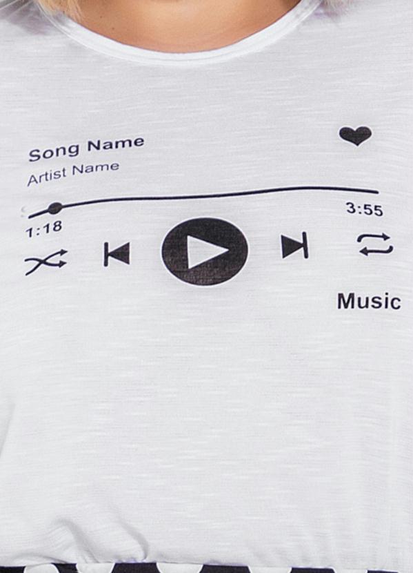 Marguerite - Blusa Branca com Estampa Plus Size 5