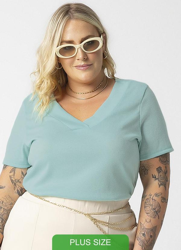 Habana - Blusa Canelada com Decote em V Azul