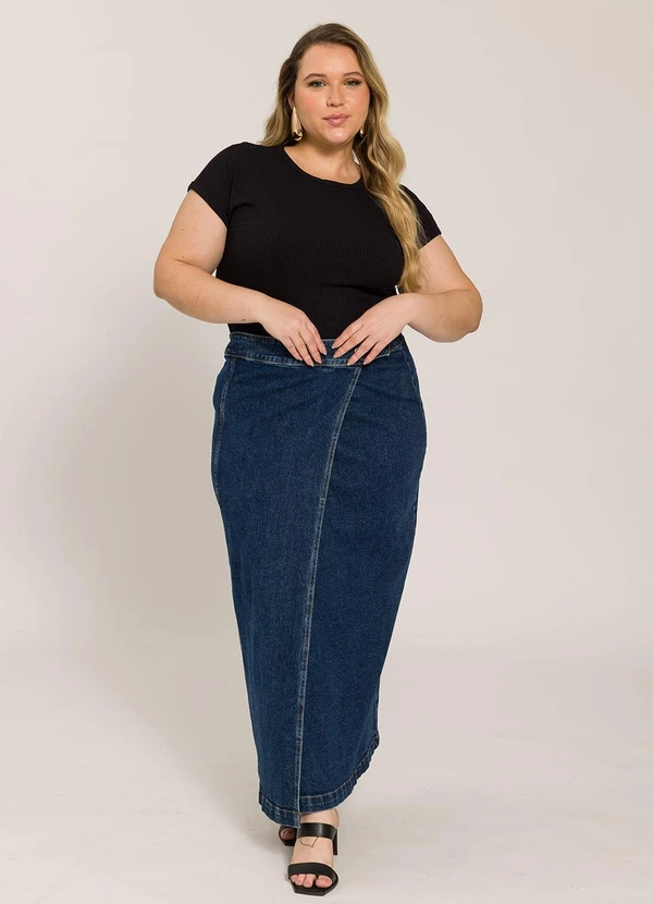 Lisamour - Blusa Canelada de Manga Curta Preta 4