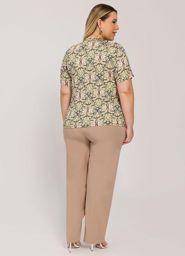 Lisamour - Blusa Canelada de Manga Curta Verde 2