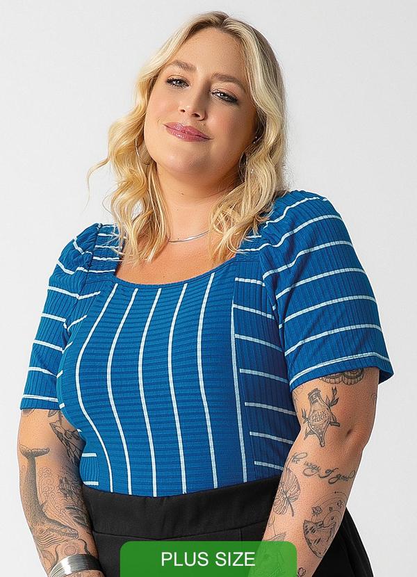 Habana - Blusa Canelada Listrada Plus Size Azul