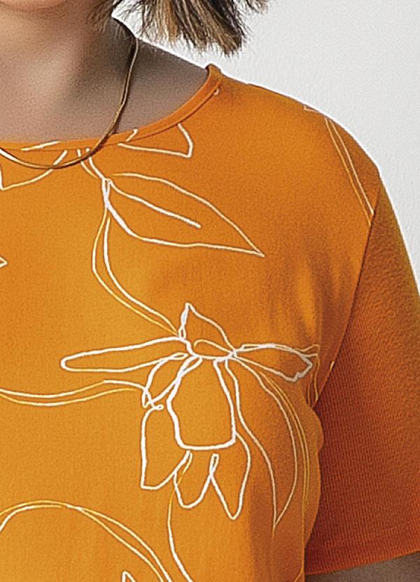Habana - Blusa com Estampa Sublimática Laranja 3