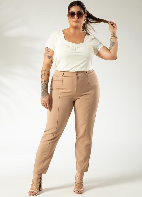 Cativa - Blusa com Franzido no Decote Bege 2