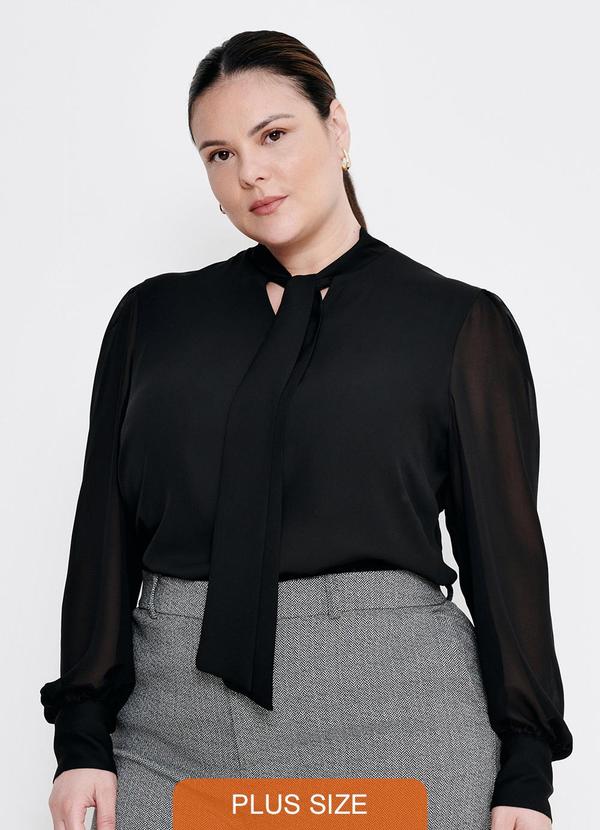 Principessa - Blusa de Crepe com Laço Plus Size Isabele Preta