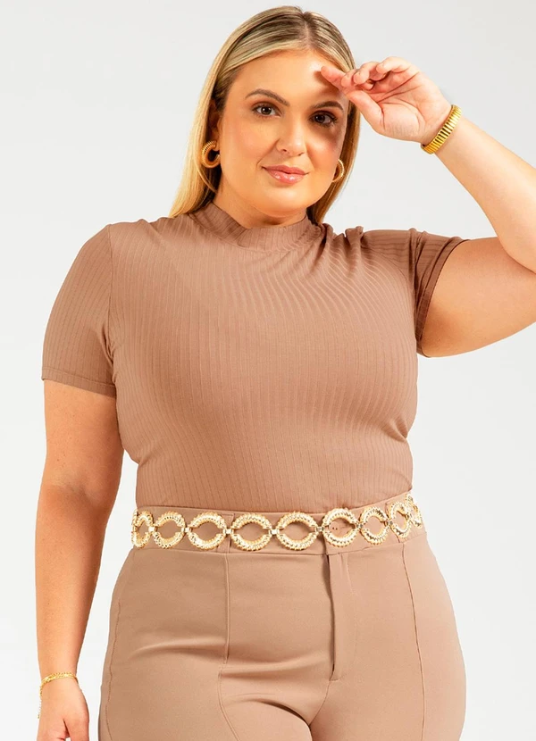 Cativa - Blusa de Manga Curta Canelada Marrom