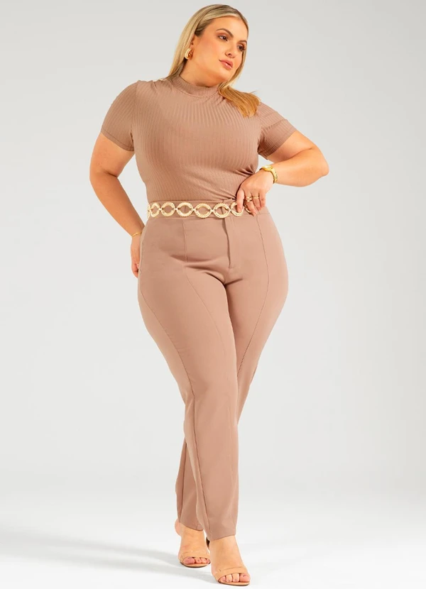 Cativa - Blusa de Manga Curta Canelada Marrom 2