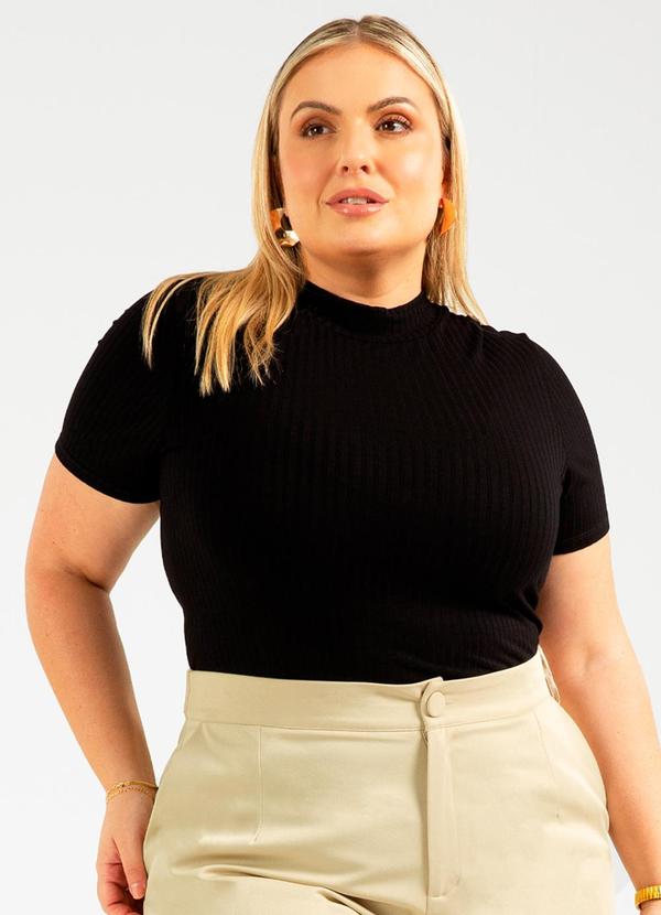 Cativa - Blusa de Manga Curta Canelada Preto