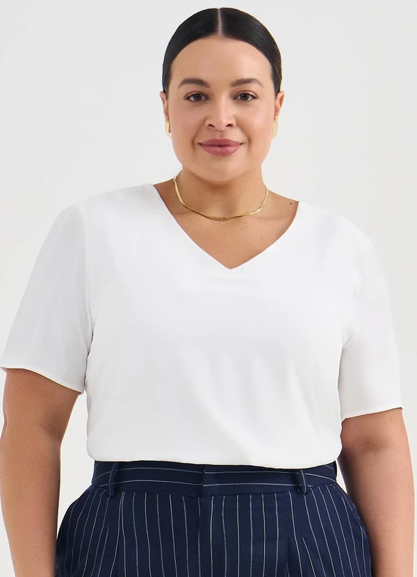 Principessa - Blusa de Manga Curta Plus Size Off White Idra 7