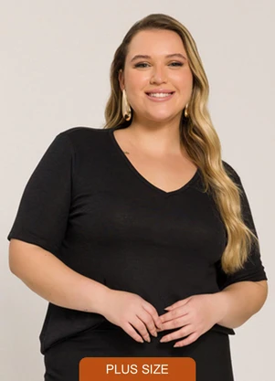 Lisamour - Blusa Decote V Canelada de Manga Curta Preta - LISAMOUR