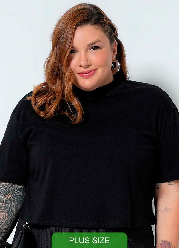 Cativa Plus Size - Blusa Feminina Plus Básica Preto